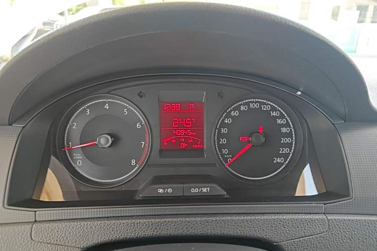 Used Volkswagen Santana 2019 1.5L Automatic Fashion Edition China VI Instrument Cluster