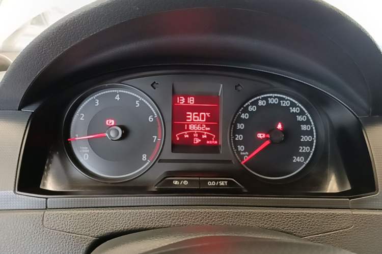 Used Volkswagen Santana 2019 1.5L Manual Fashion Edition China VI Standard Instrument Cluster