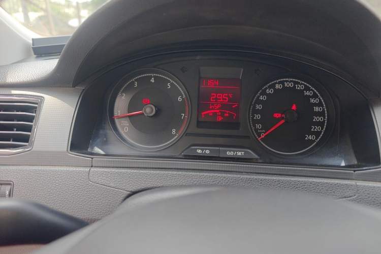 Used Volkswagen Santana 2019 1.5L Manual Fashion Edition China VI Standard Instrument Cluster