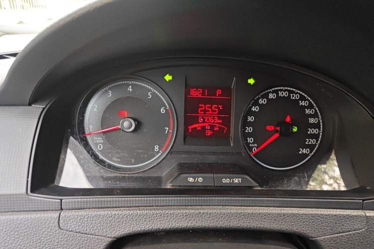 Used Volkswagen Santana 2019 1.5L Automatic Fashion Edition China VI Instrument Cluster