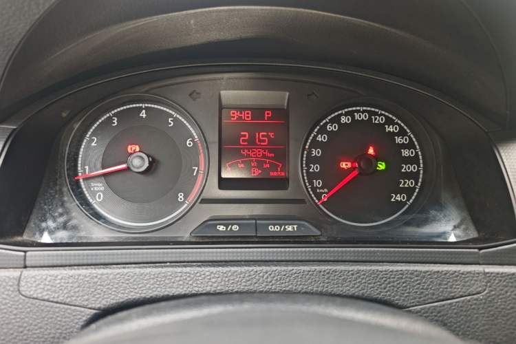 Used Volkswagen Santana 2019 1.5L Automatic Fashion Edition China VI Instrument Cluster