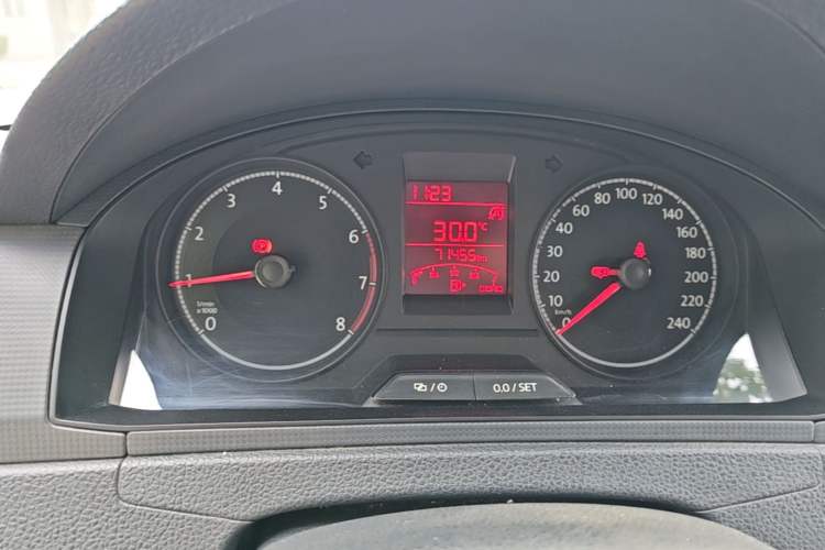 Used Volkswagen Santana 2019 1.5L Manual Fashion Edition China VI Standard Instrument Cluster