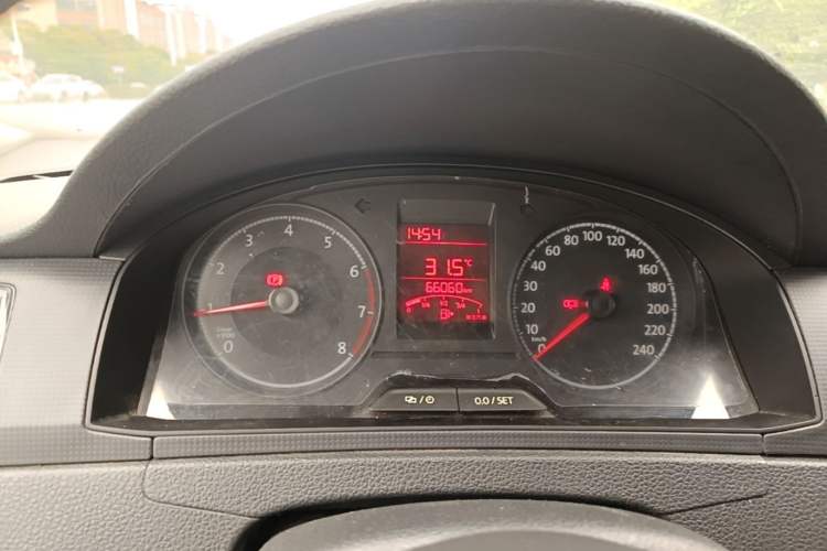 Used Volkswagen Santana 2019 1.5L Manual Fashion Edition China VI Standard Instrument Cluster