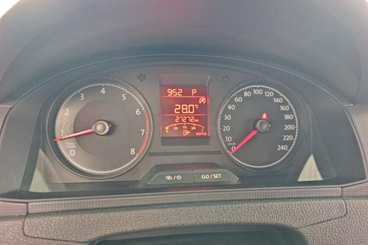 Used Volkswagen Santana 2019 1.5L Automatic Fashion Edition China VI Instrument Cluster
