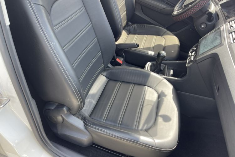 Used Volkswagen Santana 2019 1.5L Manual Fashion Edition China VI Standard Interior 10