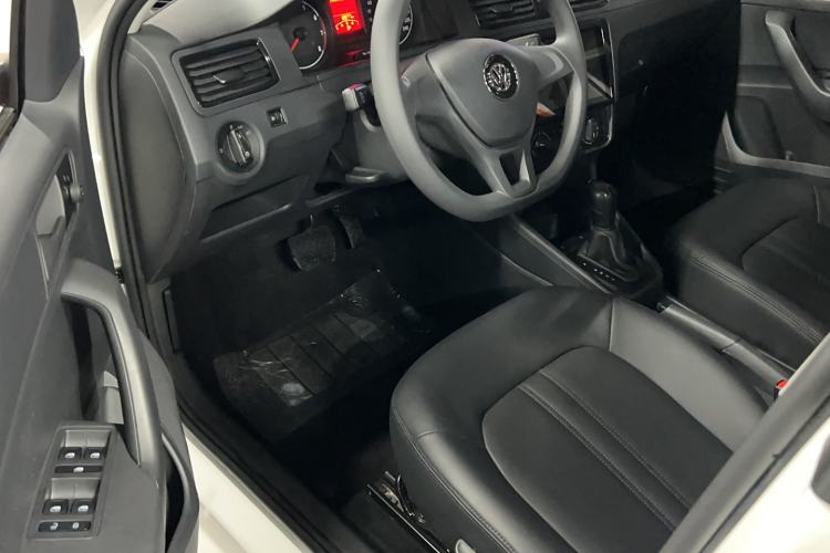 Used Volkswagen Santana 2019 1.5L Automatic Comfort Edition China VI Standard Interior 2