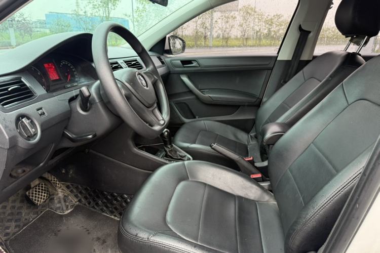 Used Volkswagen Santana 2019 1.5L Automatic Fashion Edition China VI Interior 2