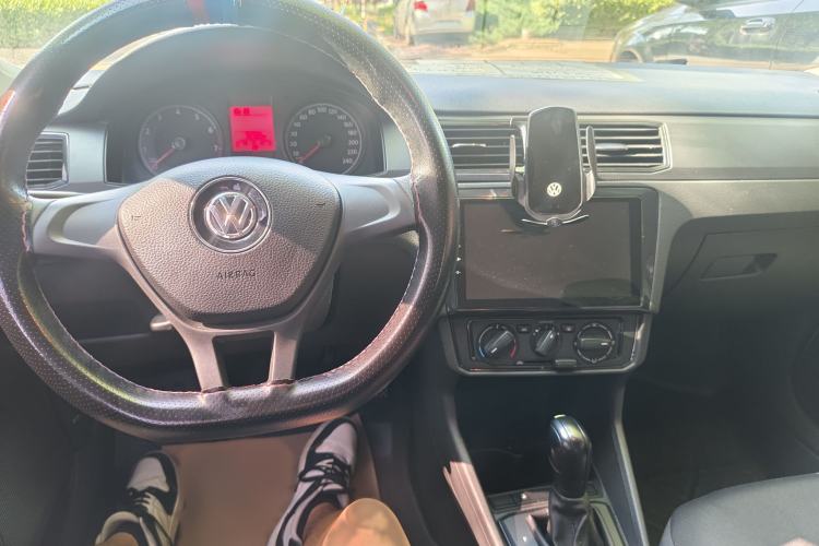 Used Volkswagen Santana 2019 1.5L Automatic Fashion Edition China VI Interior 3