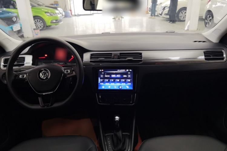 Used Volkswagen Santana 2019 1.5L Automatic Comfort Edition China VI Standard Interior 3
