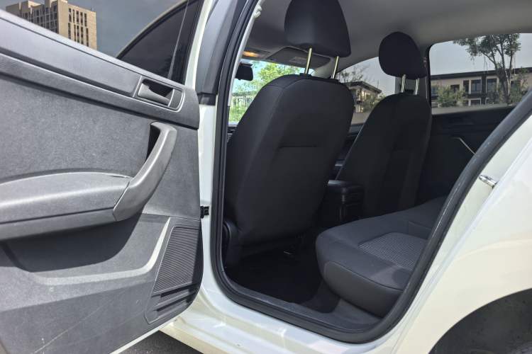 Used Volkswagen Santana 2019 1.5L Automatic Fashion Edition China VI Interior 4