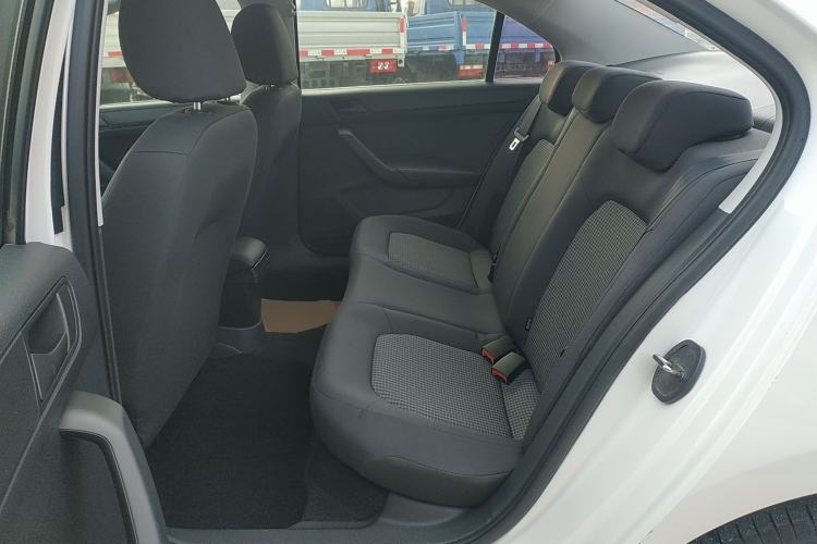 Used Volkswagen Santana 2019 1.5L Automatic Fashion Edition China VI Interior 4