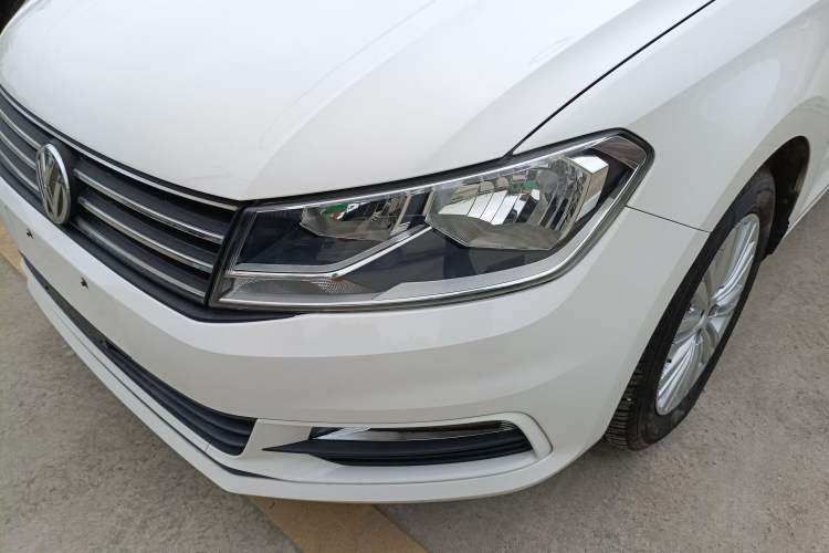Used Volkswagen Santana 2019 1.5L Manual Comfort Edition China VI Standard Left Front Headlight