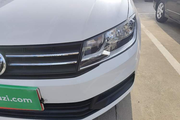 Used Volkswagen Santana 2019 1.5L Manual Fashion Edition China VI Standard Left Front Headlight