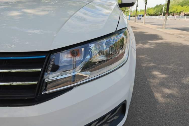 Used Volkswagen Santana 2019 1.5L Manual Fashion Edition China VI Standard Left Front Headlight