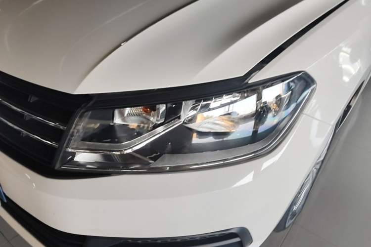 Used Volkswagen Santana 2019 1.5L Automatic Fashion Edition China VI Left Front Headlight