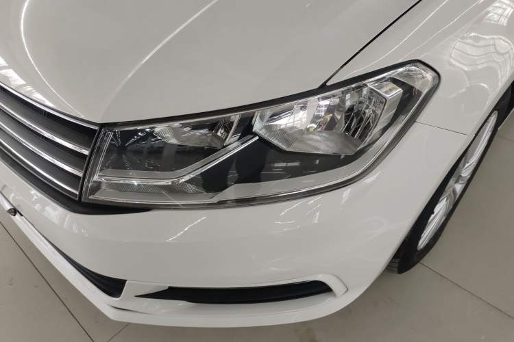 Used Volkswagen Santana 2019 1.5L Automatic Comfort Edition China VI Standard Left Front Headlight