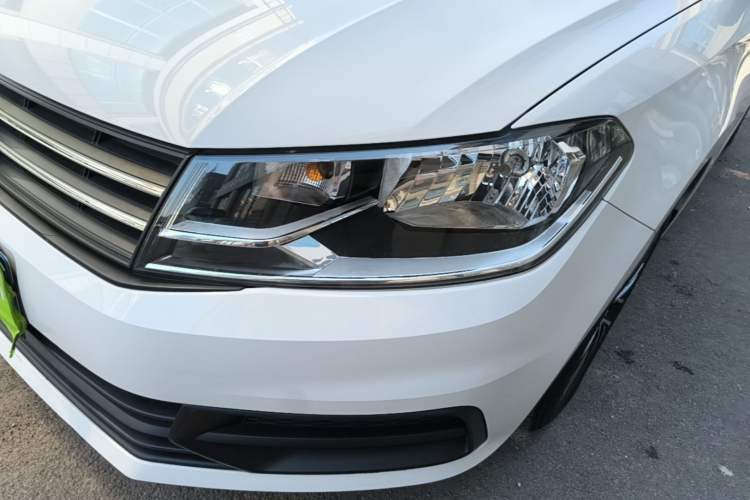 Used Volkswagen Santana 2019 1.5L Manual Fashion Edition China VI Standard Left Front Headlight