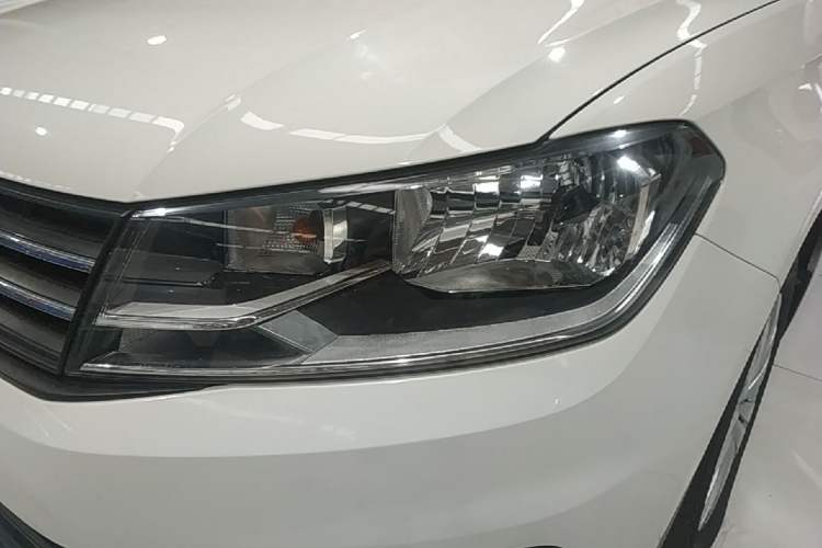 Used Volkswagen Santana 2019 1.5L Automatic Fashion Edition China VI Left Front Headlight