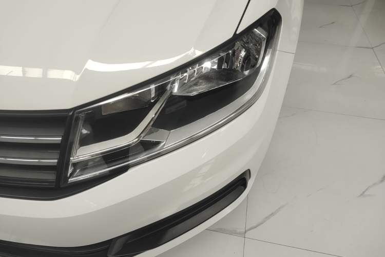 Used Volkswagen Santana 2019 1.5L Manual Fashion Edition China VI Standard Left Front Headlight