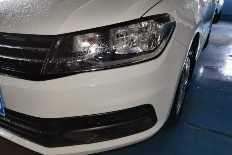 Used Volkswagen Santana 2019 1.5L Manual Fashion Edition China VI Standard Left Front Headlight