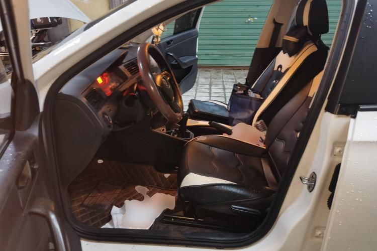 Used Volkswagen Santana 2019 1.5L Manual Fashion Edition China VI Standard Left Front Seat