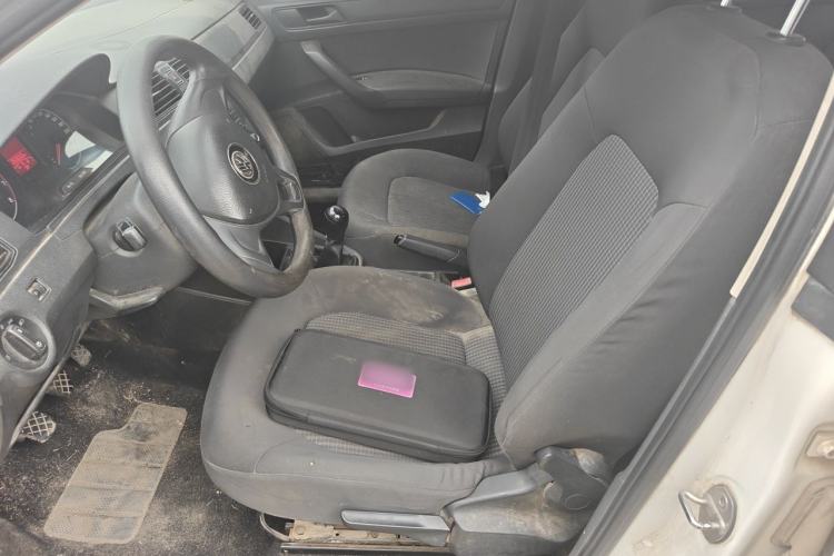 Used Volkswagen Santana 2019 1.5L Manual Fashion Edition China VI Standard Left Front Seat