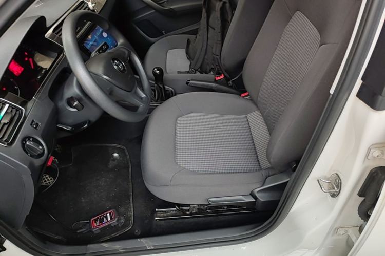 Used Volkswagen Santana 2019 1.5L Manual Fashion Edition China VI Standard Left Front Seat