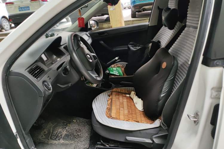 Used Volkswagen Santana 2019 1.5L Manual Fashion Edition China VI Standard Left Front Seat