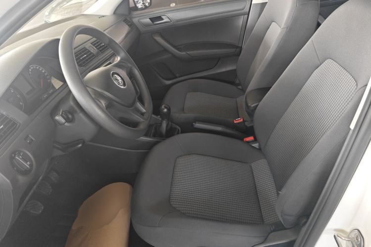 Used Volkswagen Santana 2019 1.5L Manual Fashion Edition China VI Standard Left Front Seat