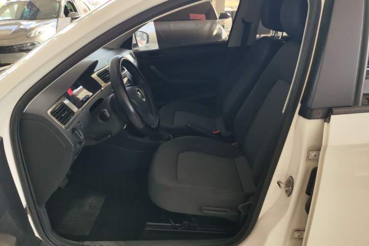 Used Volkswagen Santana 2019 1.5L Automatic Fashion Edition China VI Left Front Seat
