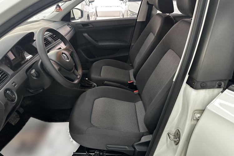 Used Volkswagen Santana 2019 1.5L Automatic Fashion Edition China VI Left Front Seat