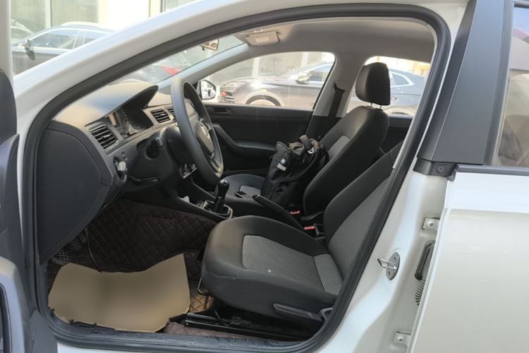 Used Volkswagen Santana 2019 1.5L Manual Fashion Edition China VI Standard Left Front Seat