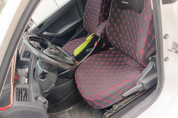 Used Volkswagen Santana 2019 1.5L Manual Fashion Edition China VI Standard Left Front Seat