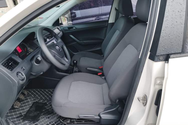 Used Volkswagen Santana 2019 1.5L Manual Fashion Edition China VI Standard Left Front Seat