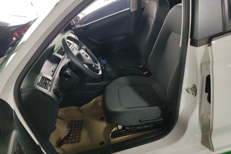 Used Volkswagen Santana 2019 1.5L Manual Fashion Edition China VI Standard Left Front Seat