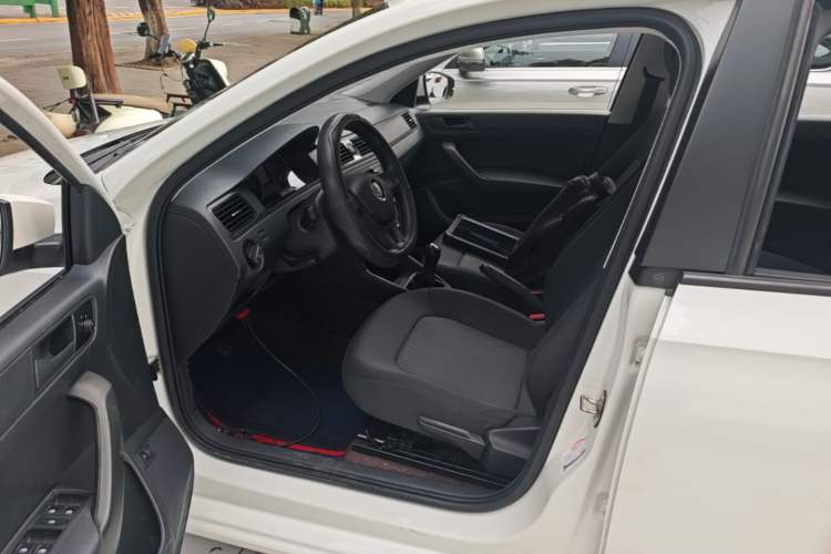 Used Volkswagen Santana 2019 1.5L Manual Fashion Edition China VI Standard Left Front Seat