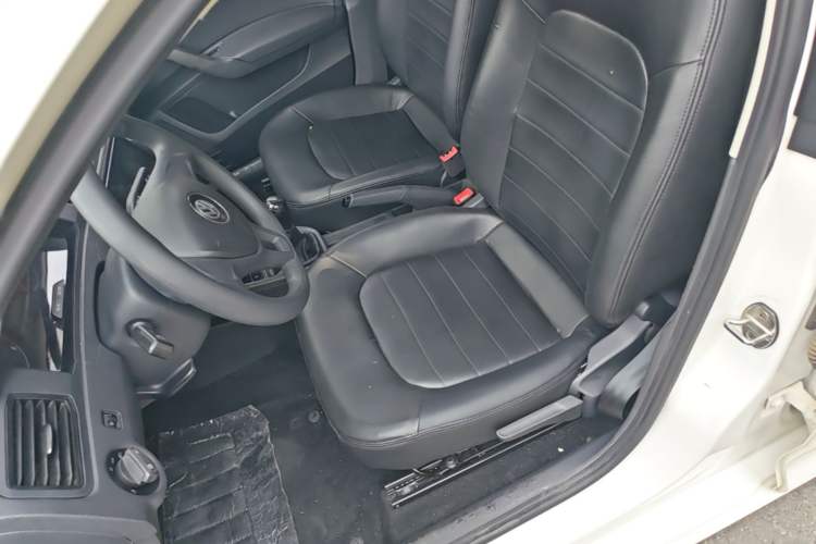 Used Volkswagen Santana 2019 1.5L Manual Fashion Edition China VI Standard Left Front Seat
