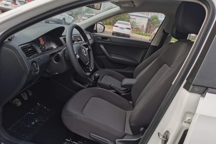Used Volkswagen Santana 2019 1.5L Manual Fashion Edition China VI Standard Left Front Seat