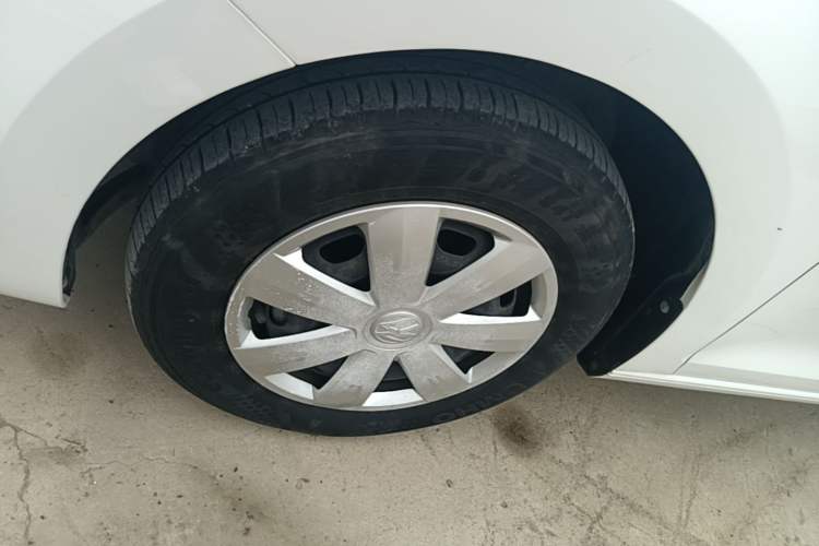 Used Volkswagen Santana 2019 1.5L Automatic Fashion Edition China VI Left Front Wheel Hub