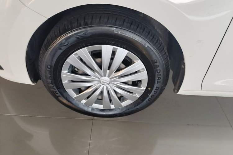 Used Volkswagen Santana 2019 1.5L Automatic Fashion Edition China VI Left Front Wheel Hub