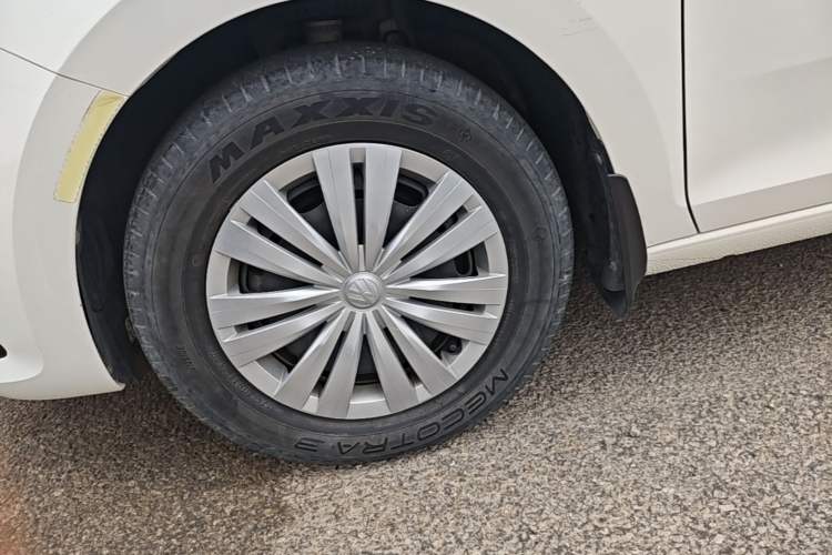 Used Volkswagen Santana 2019 1.5L Automatic Fashion Edition China VI Left Front Wheel Hub