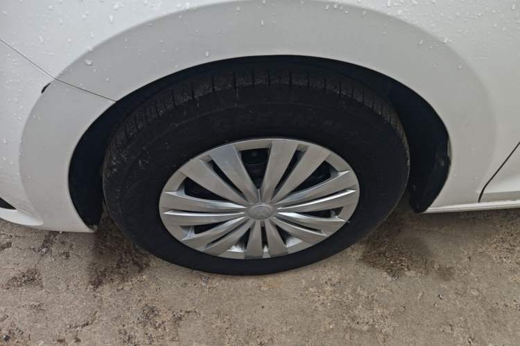 Used Volkswagen Santana 2019 1.5L Automatic Fashion Edition China VI Left Front Wheel Hub