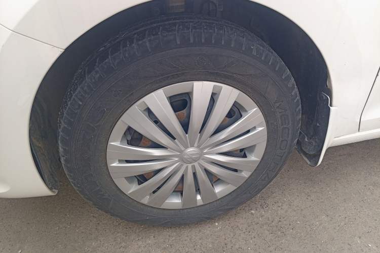 Used Volkswagen Santana 2019 1.5L Automatic Fashion Edition China VI Left Front Wheel Hub