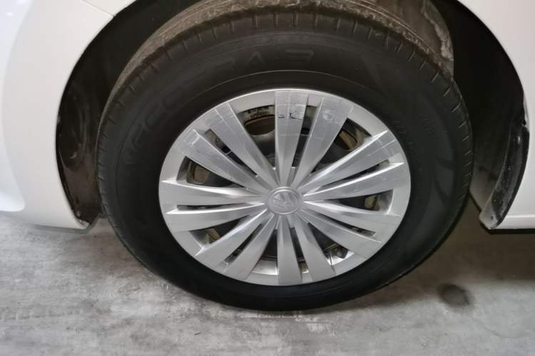 Used Volkswagen Santana 2019 1.5L Automatic Fashion Edition China VI Left Front Wheel Hub