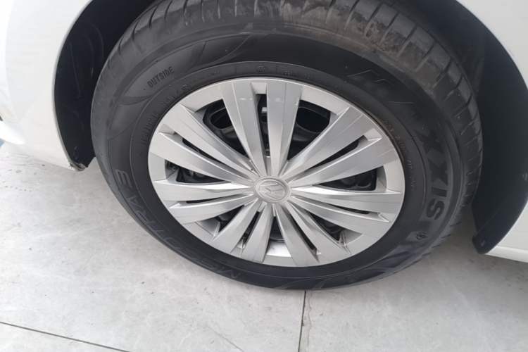Used Volkswagen Santana 2019 1.5L Automatic Fashion Edition China VI Left Front Wheel Hub