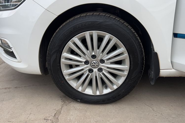 Used Volkswagen Santana 2019 1.5L Automatic Comfort Edition China VI Standard Left Front Wheel Hub