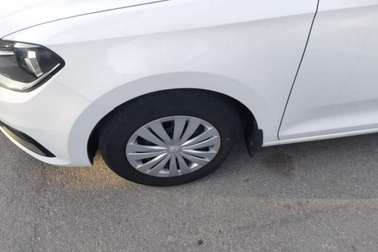 Used Volkswagen Santana 2019 1.5L Automatic Fashion Edition China VI Left Front Wheel Hub