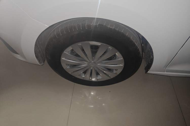 Used Volkswagen Santana 2019 1.5L Automatic Fashion Edition China VI Left Front Wheel Hub