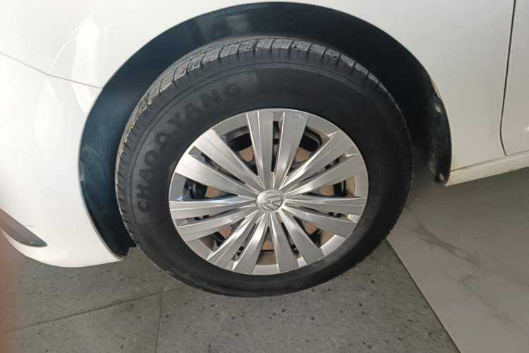 Used Volkswagen Santana 2019 1.5L Automatic Fashion Edition China VI Left Front Wheel Hub