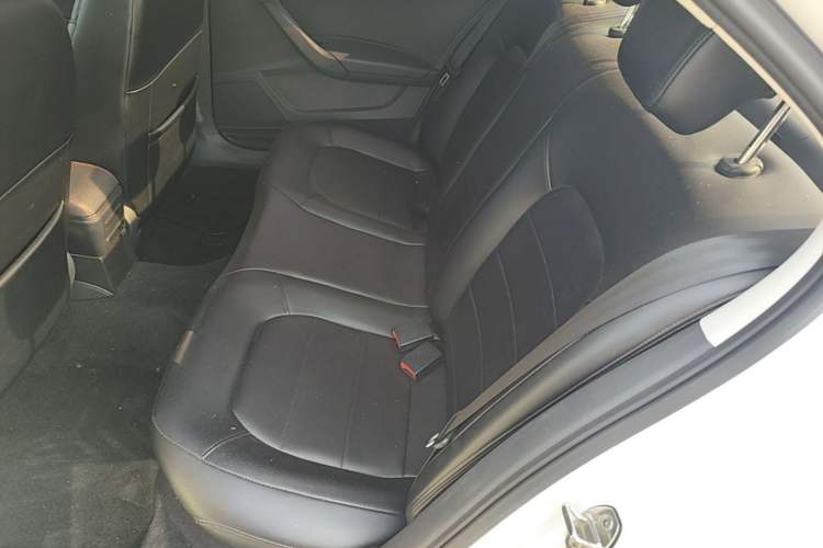 Used Volkswagen Santana 2019 1.5L Manual Fashion Edition China VI Standard Left Rear Seat